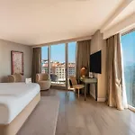 Qlusive 5*