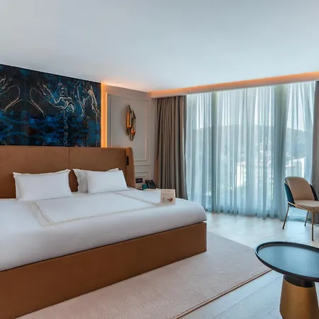 Qlusive 5* Kuşadası