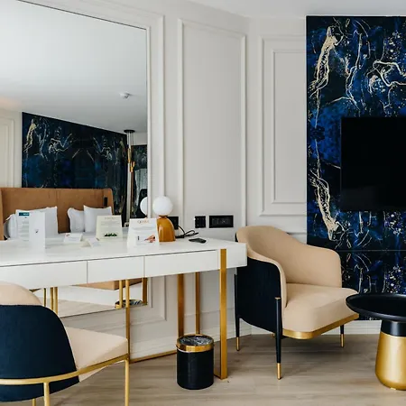 Qlusive 5* Kusadasi