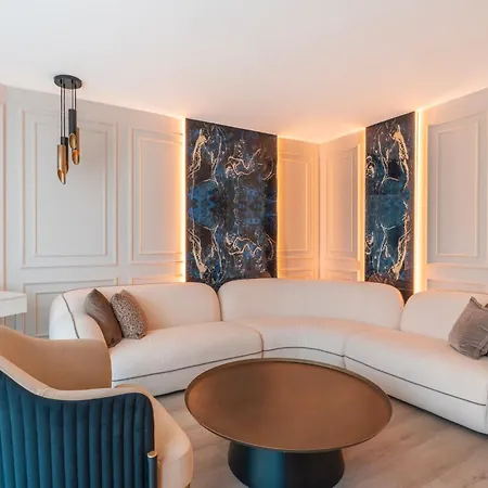 Qlusive Hotel 5*