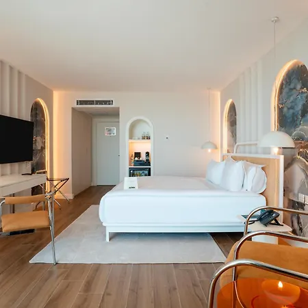 Qlusive Kusadasi