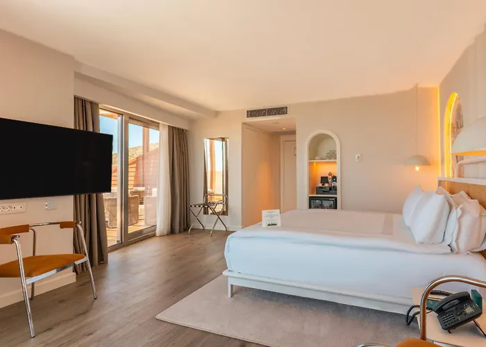 Qlusive Hotel Kusadasi