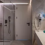 Qlusive 5*
